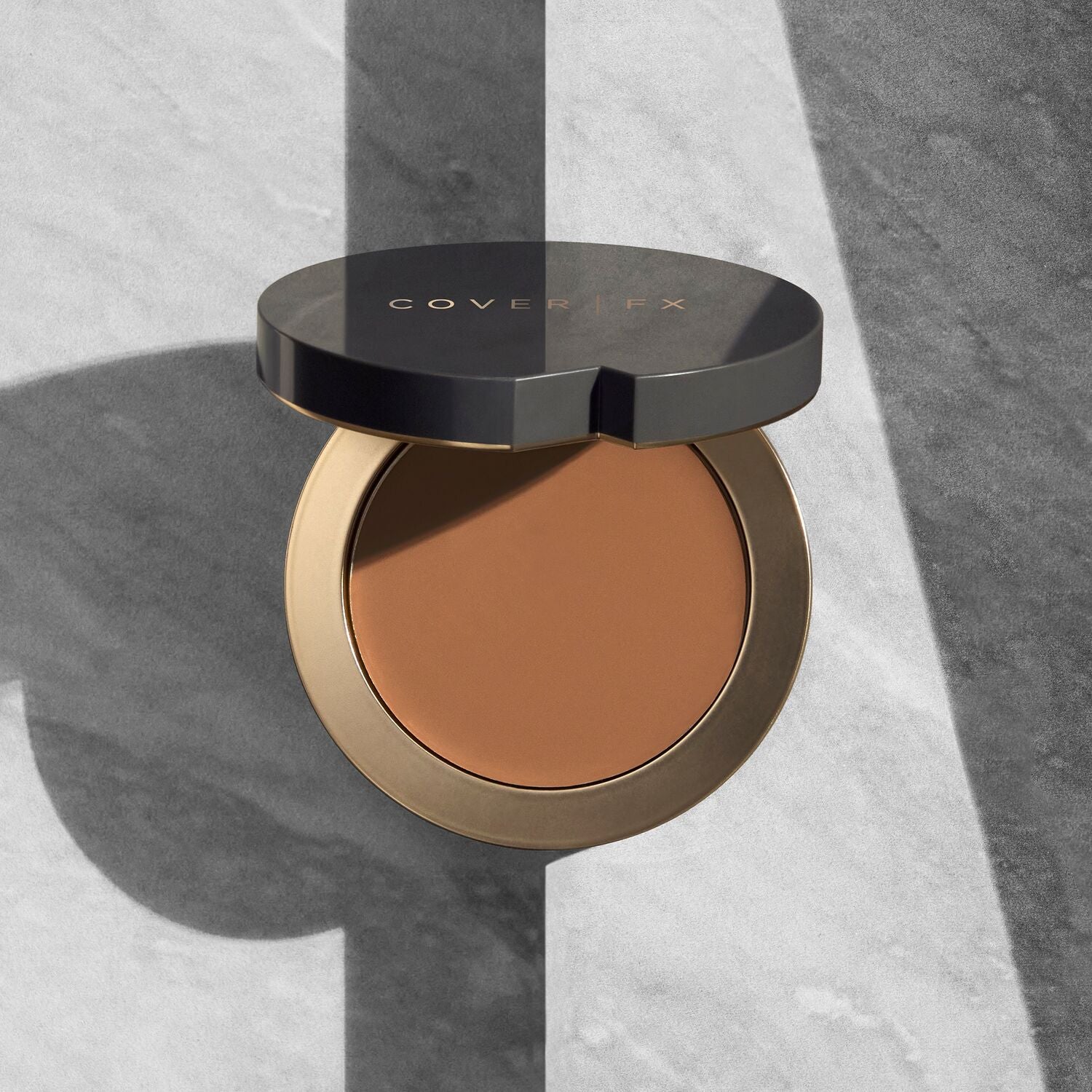 CoverFX Total Cover Cream Foundation in D1